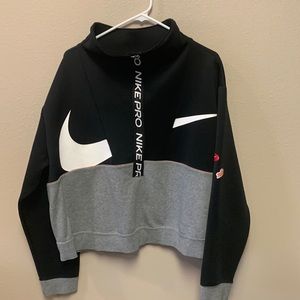 Nike Cropped 3/4 Zip Jacket size 1X